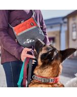 Pochette friandises chien Hurtta recyclée dressage entraînement